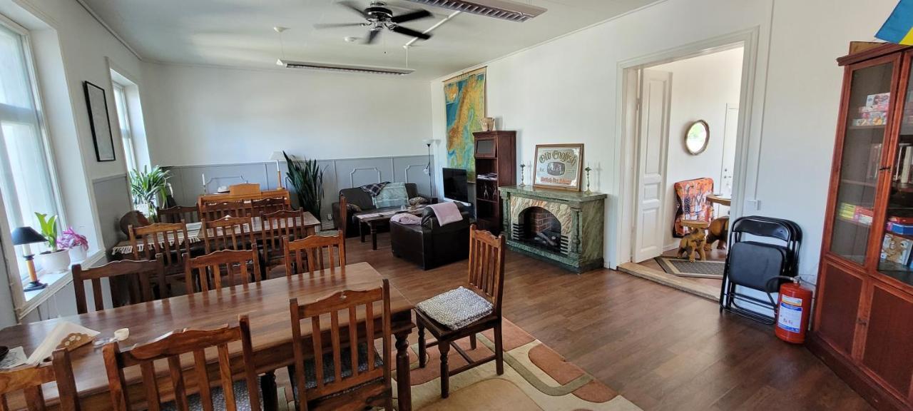 Svea Hotell, Vollsjoe Luaran gambar