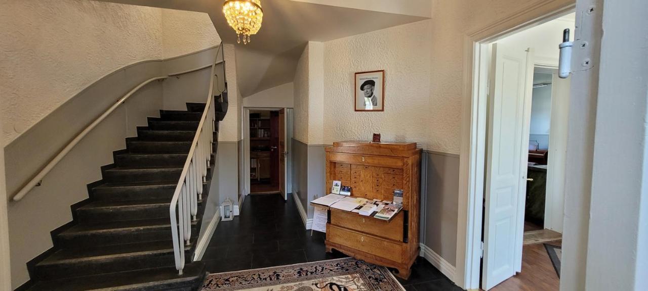 Svea Hotell, Vollsjoe Luaran gambar